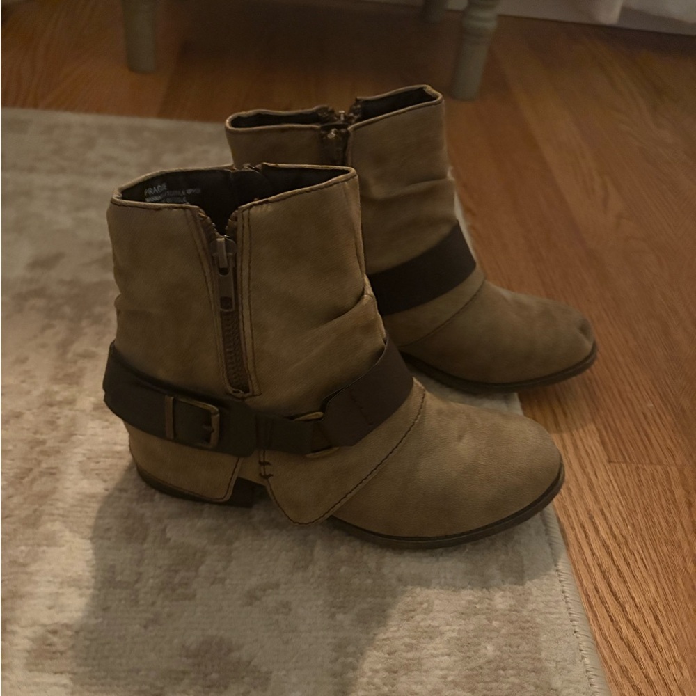 Short brown boot - Picture 4 of 6